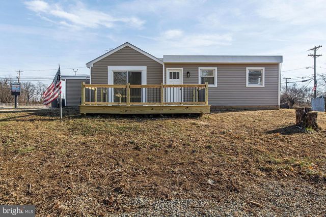 70 PRANGS LN, New Castle, DE 19720