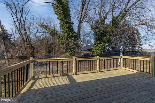 70 PRANGS LN, New Castle, DE 19720