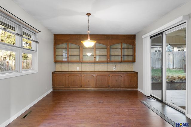 1610 Circle Drive, Lincoln, NE 68506