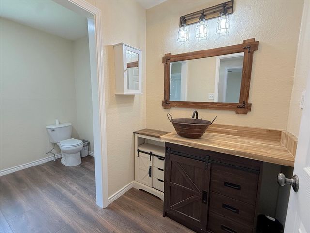 1116 3rd Street, Clute, TX 77531