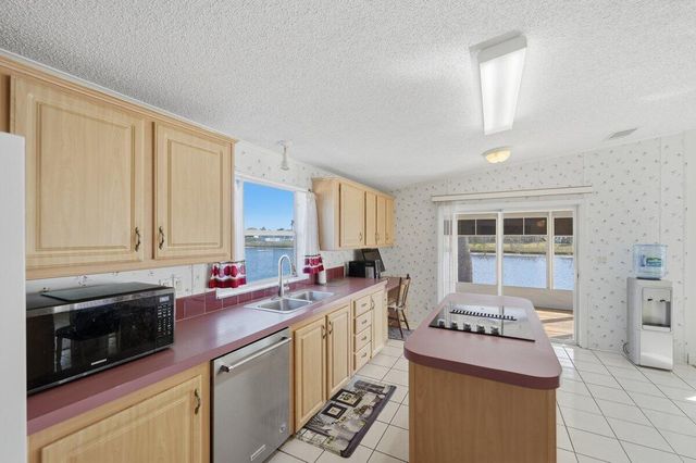 8125 Meadowlark Lane, Port St. Lucie, Port St Lucie, FL 34952