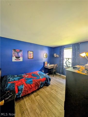 7300 Cliff Drive, Ravenna, OH 44266