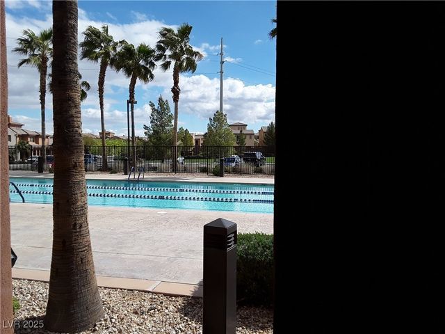 968 Via Gandalfi, Henderson, NV 89011