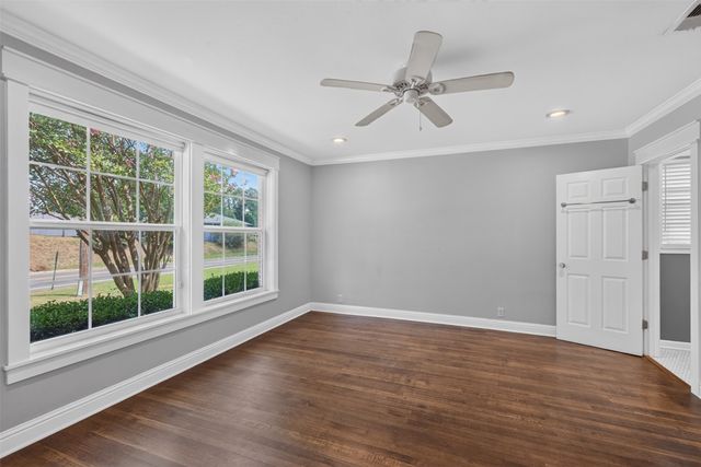 3510 Gilbert Drive, Shreveport, LA 71104