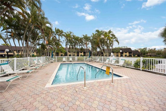 5627 ASHTON WAY 5627, Sarasota, FL 34231