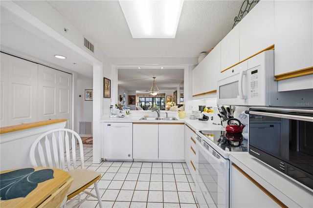 5627 ASHTON WAY 5627, Sarasota, FL 34231