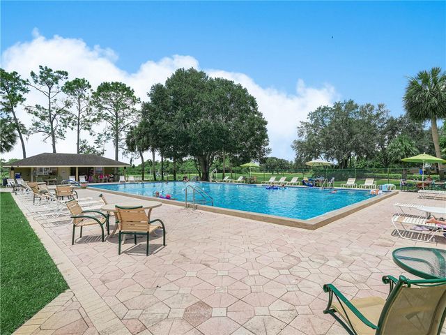 617 WEXFORD COURT, Winter Haven, FL 33884