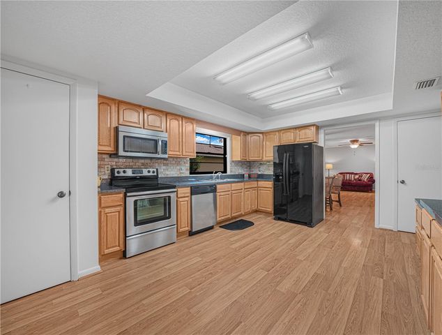 617 WEXFORD COURT, Winter Haven, FL 33884