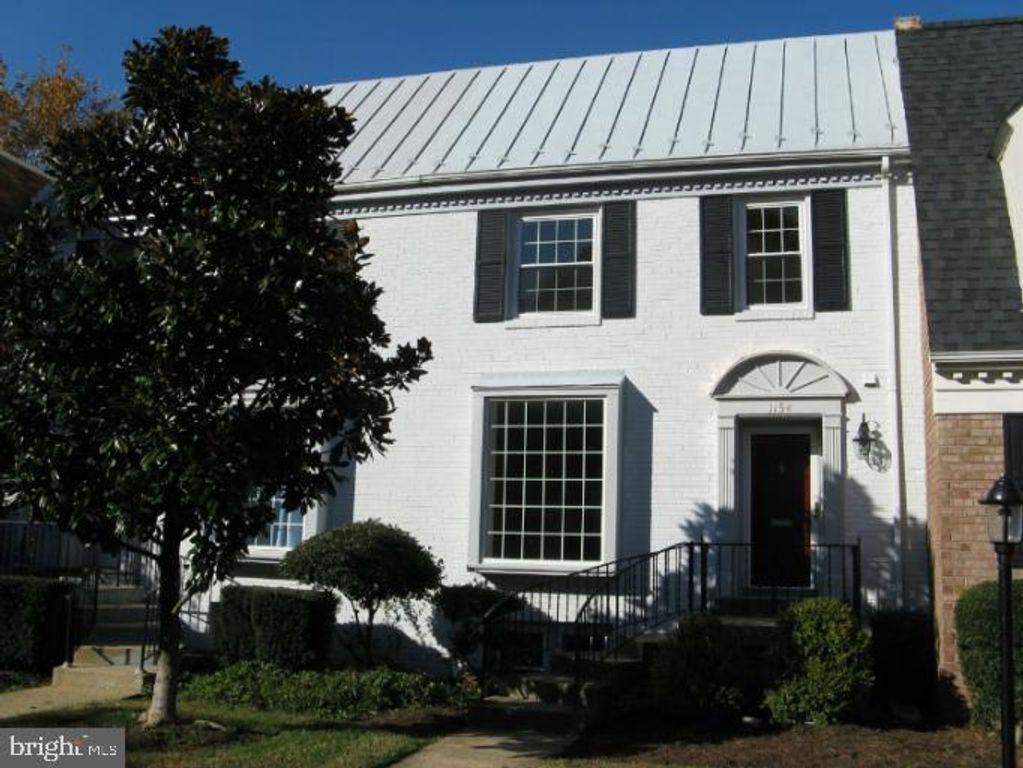 1154 KENSINGTON RD, Mclean, VA 22101