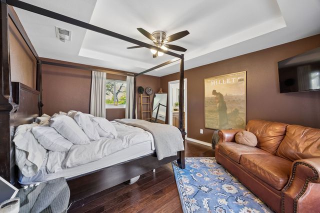 1433 Lincoln Place, Carrollton, TX 75006