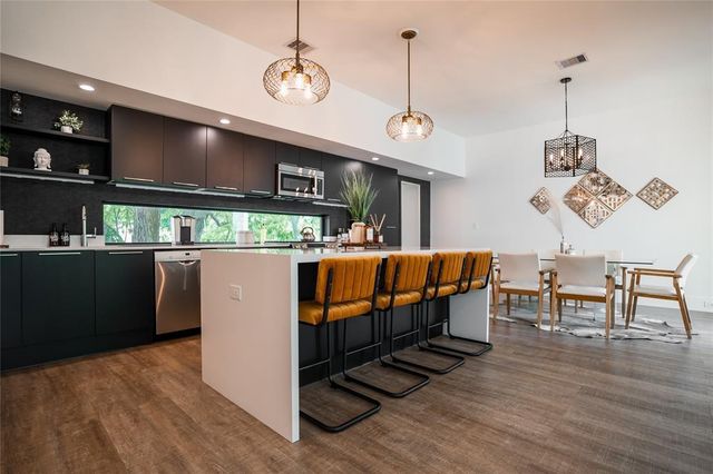 2212 Francis Street, Houston, TX 77004