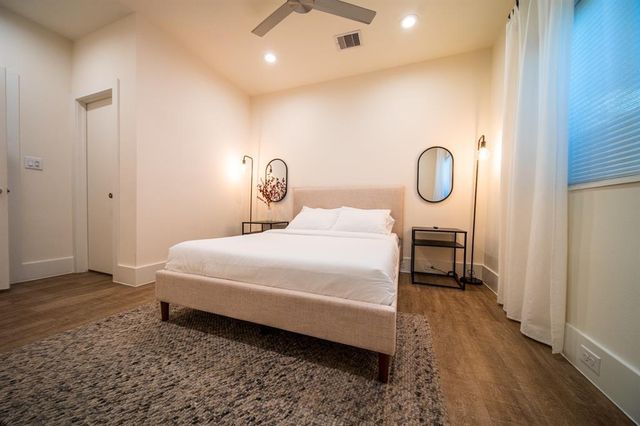 2212 Francis Street, Houston, TX 77004