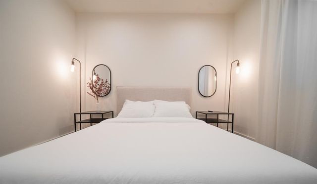 2212 Francis Street, Houston, TX 77004