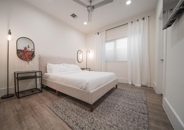 2212 Francis Street, Houston, TX 77004