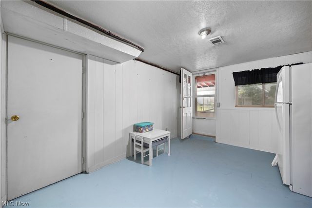 5817 Calamie Drive, Parma Heights, OH 44130