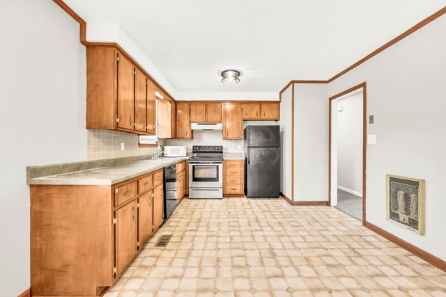 3104 Spring Creek Ct, Clarksville, TN 37040