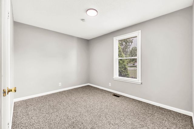 3104 Spring Creek Ct, Clarksville, TN 37040