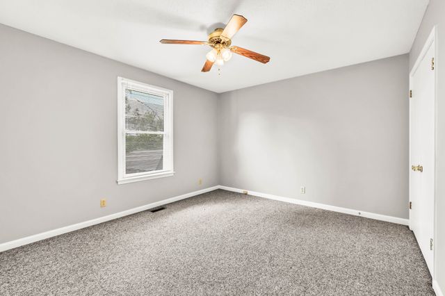 3104 Spring Creek Ct, Clarksville, TN 37040