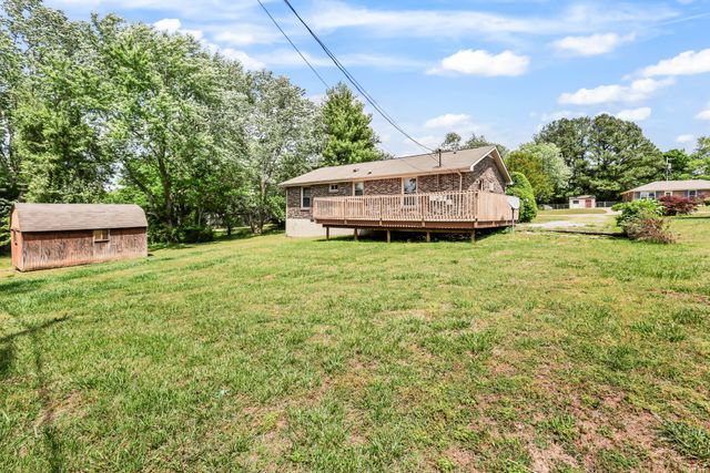 3104 Spring Creek Ct, Clarksville, TN 37040