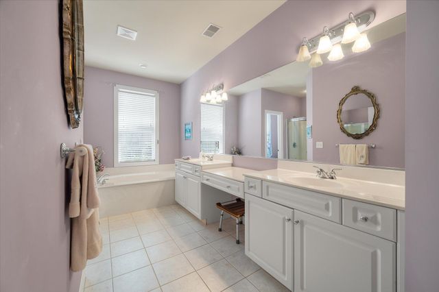3525 Flowering Oak Way, Mount Pleasant, SC 29466