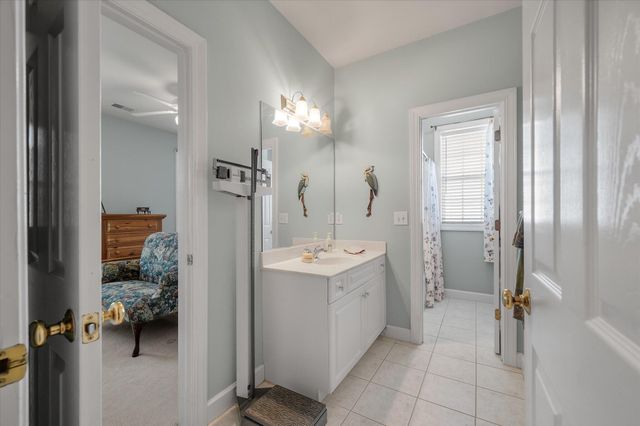 3525 Flowering Oak Way, Mount Pleasant, SC 29466