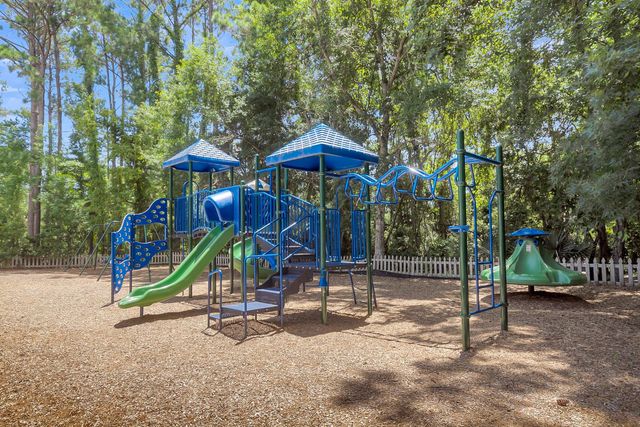 3525 Flowering Oak Way, Mount Pleasant, SC 29466