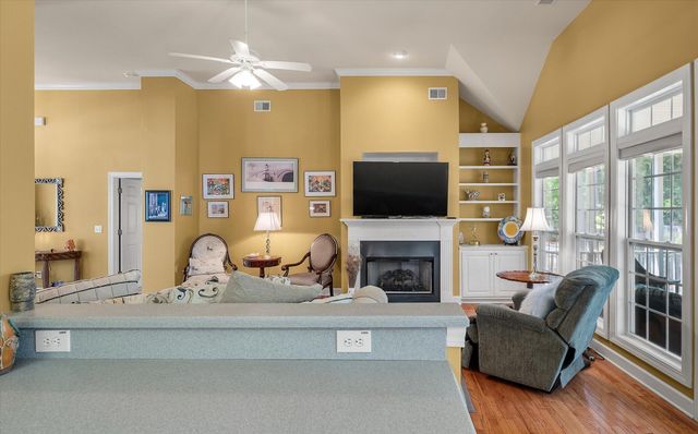 3525 Flowering Oak Way, Mount Pleasant, SC 29466
