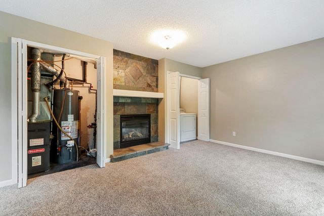 8773 Maplebrook Parkway N, Brooklyn Park, MN 55445