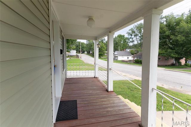327 N 7th Street, Festus, MO 63028