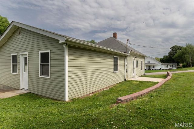 327 N 7th Street, Festus, MO 63028
