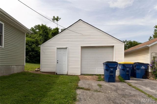327 N 7th Street, Festus, MO 63028