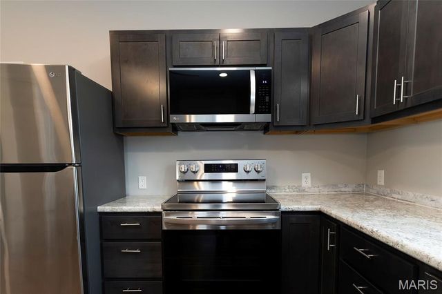 327 N 7th Street, Festus, MO 63028
