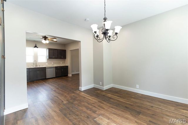 327 N 7th Street, Festus, MO 63028