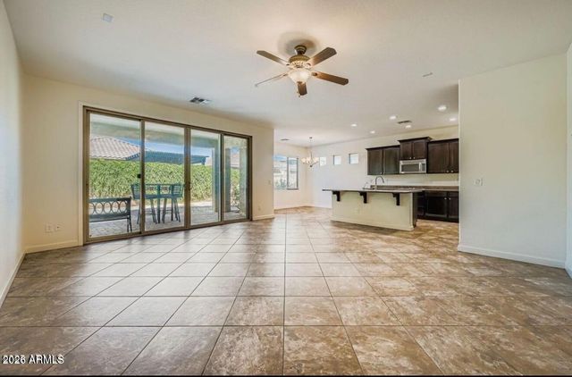 10824 E QUINTANA Avenue, Mesa, AZ 85212