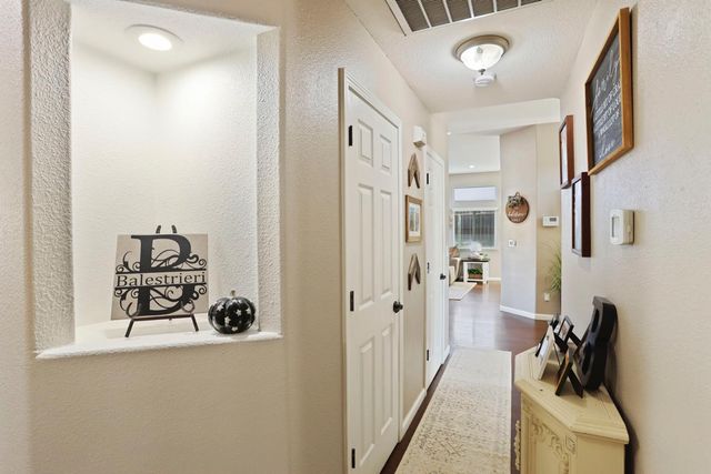 1278 David Dr, Oakdale, CA 95361