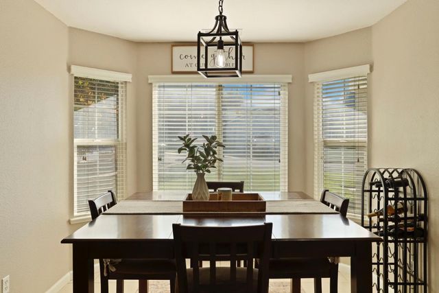 1278 David Dr, Oakdale, CA 95361