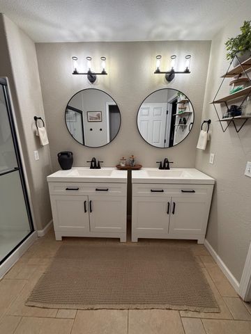 1278 David Dr, Oakdale, CA 95361