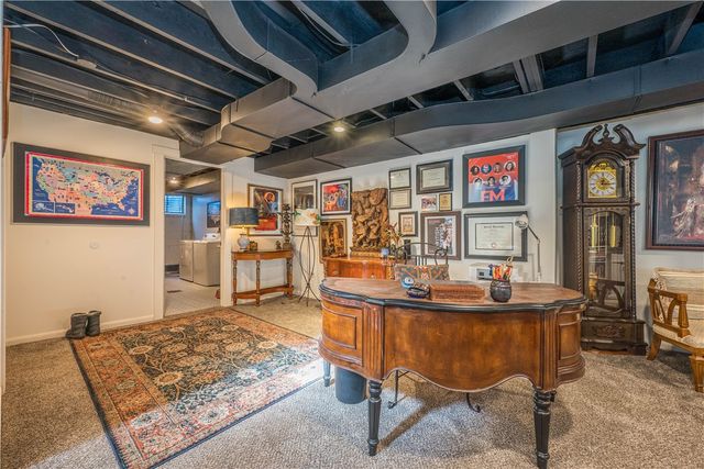 502 Moreland Dr., Mt Lebanon, PA 15243