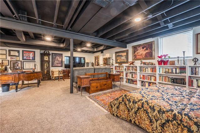 502 Moreland Dr., Mt Lebanon, PA 15243