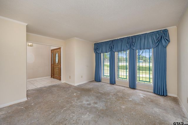 19606 Norfolk Drive, Flint, TX 75762