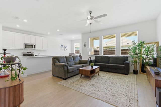 339 Texas Trail, Justin, TX 76247