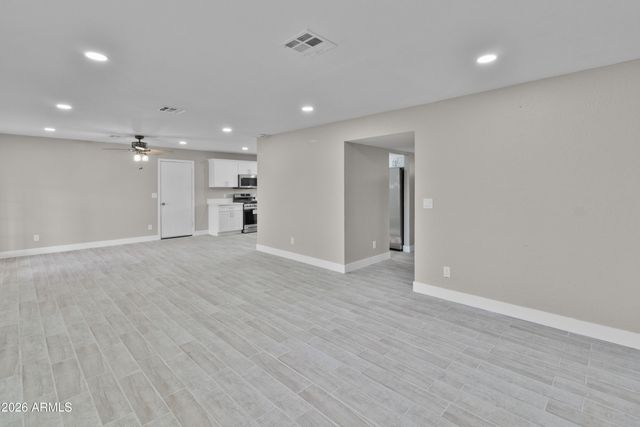 5647 W ROMA Avenue, Phoenix, AZ 85031