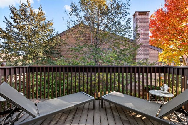 36 Waters Edge, Rye, NY 10580