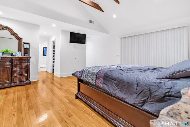 68 Parry Road, Stamford, CT 06907