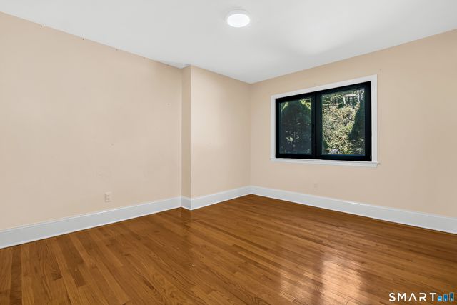 68 Parry Road, Stamford, CT 06907