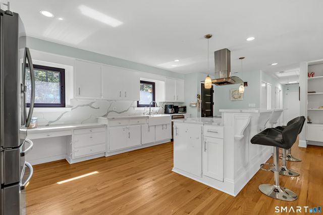68 Parry Road, Stamford, CT 06907