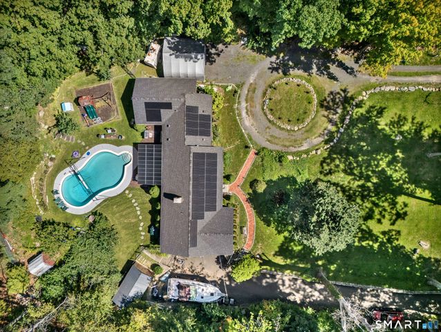 68 Parry Road, Stamford, CT 06907