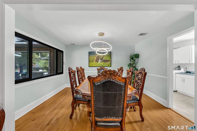 68 Parry Road, Stamford, CT 06907