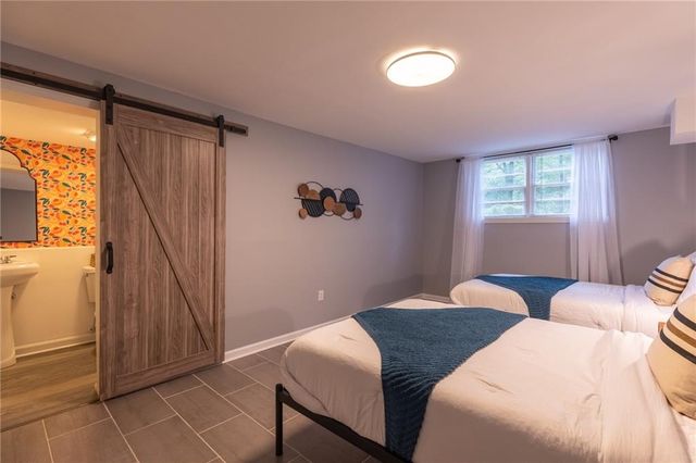 422 Dorsey Road, Atlanta, GA 30354