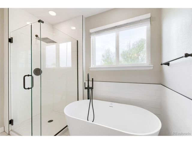 12831 Royal Ct, Broomfield, CO 80020